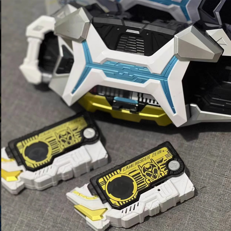 Hot Kamen Rider Outsiders Zein - Kids Quiet Toys recensione e prezzo