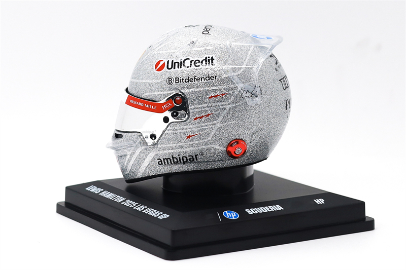Looksmart 1:5 SCUDERIA FERRARI - Kids Toys John Lewis recensione e prezzo